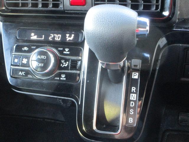 タントカスタムＸ４ＷＤ　両側パワースライドドア　ＬＥＤヘッドライト　オートライト　オートエアコン　運転席助手席シートヒーター　オーディオレス　デジタルメーター　キーフリーシステム　アイドリングストップ（北海道）の中古車