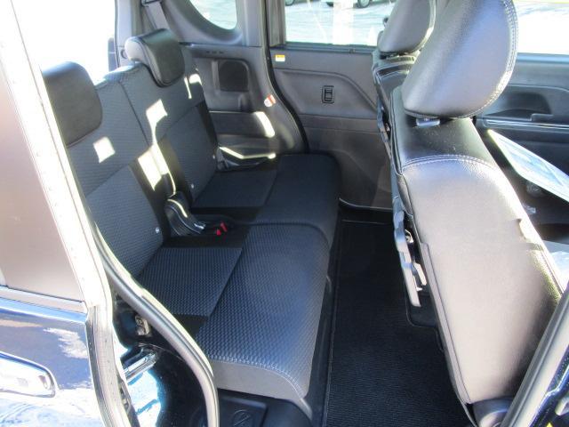 タントカスタムＲＳ４ＷＤ　ターボ　両側パワースライドドア　ＬＥＤヘッドライト　オートライト　オートエアコン　オーディオレス　シートヒーター　前後コーナーセンサー　後席テーブル　アイドリングストップ（北海道）の中古車