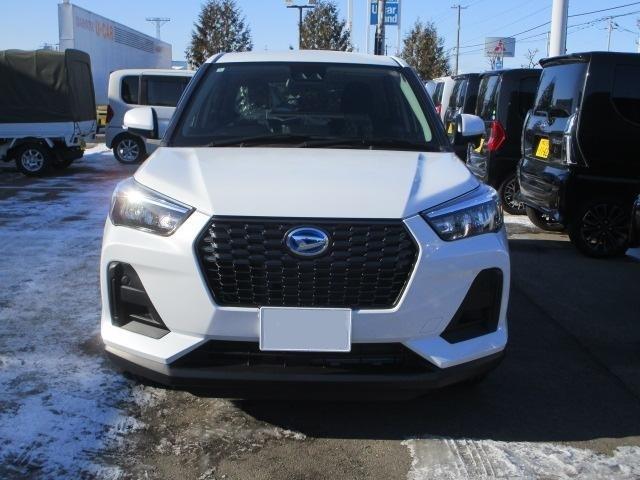 ロッキーX HEV2WD ハイブリッド LEDヘッドライト オートライト 夏冬タイヤ オートエアコン オーディオレス シートヒーター 前後コーナーセンサー(北海道)の中古車