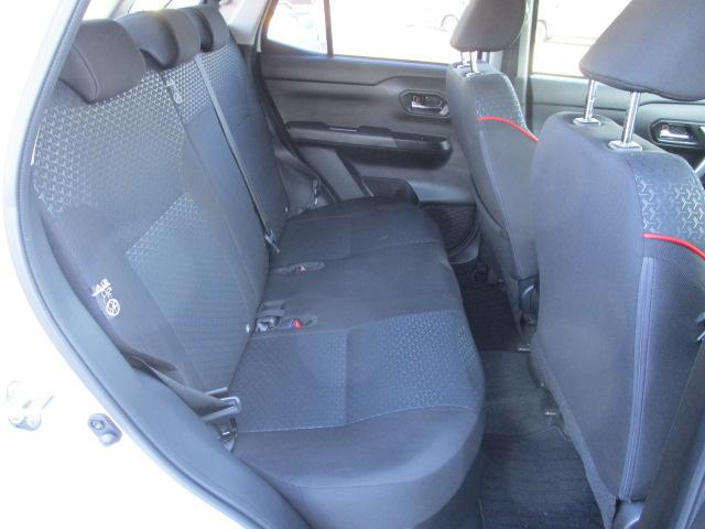 ロッキーX HEV2WD ハイブリッド LEDヘッドライト オートライト 夏冬タイヤ オートエアコン オーディオレス シートヒーター 前後コーナーセンサー(北海道)の中古車