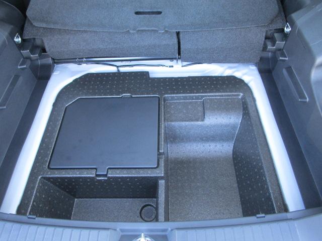 ロッキーX HEV2WD ハイブリッド LEDヘッドライト オートライト 夏冬タイヤ オートエアコン オーディオレス シートヒーター 前後コーナーセンサー(北海道)の中古車