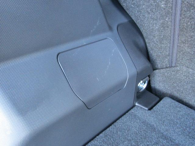 ロッキーX HEV2WD ハイブリッド LEDヘッドライト オートライト 夏冬タイヤ オートエアコン オーディオレス シートヒーター 前後コーナーセンサー(北海道)の中古車