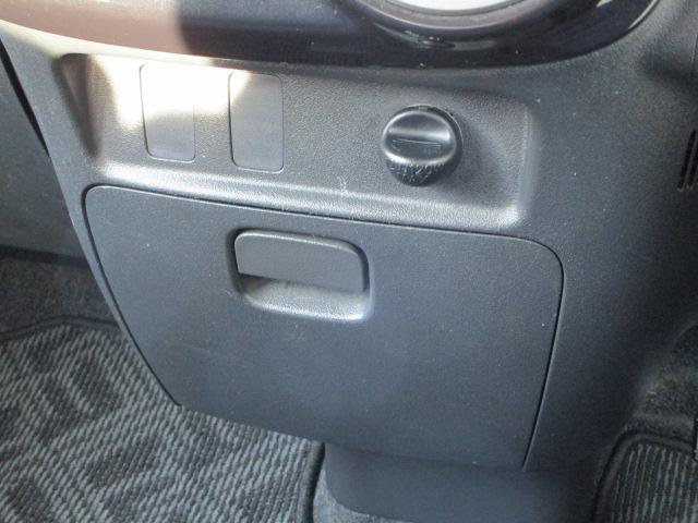 タントカスタムXスペシャル4WD 左パワースライドドア HIDヘッドライト フォグランプ キーフリーシステム カーナビ リモコンエンジンスターター(北海道)の中古車