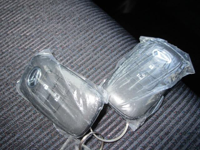 ムーヴＧ４ＷＤ　夏冬タイヤ　スマホ連携ディスプレイオーディオ　バックモニター　ワイヤレス充電器　キーフリーシステム　オートエアコン　ＬＥＤヘッドライト　電動パーキングブレーキ　アイドリングストップ（北海道）の中古車