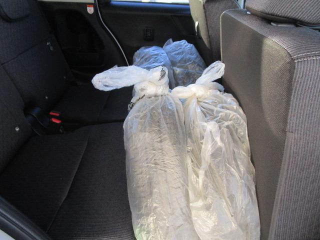 ムーヴＧ４ＷＤ　夏冬タイヤ　両側スライドドア左電動　スマホ連携ディスプレイオーディオ　ワイヤレス充電器　バックモニター　キーフリーシステム　ＬＥＤヘッドライト　オートライト　オートエアコン（北海道）の中古車