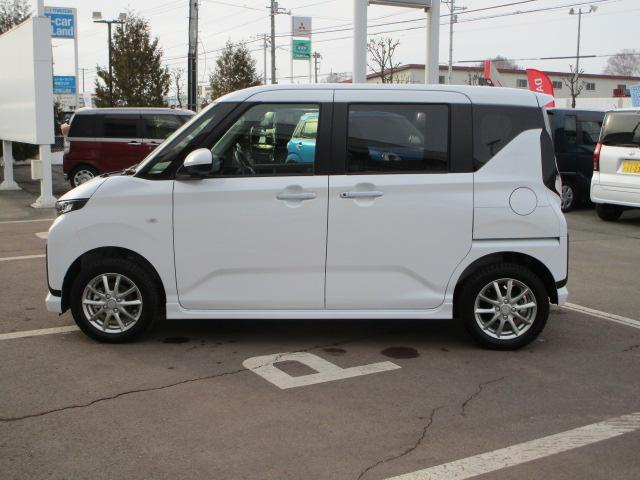 ムーヴＧ４ＷＤ　夏冬タイヤ　両側スライドドア左電動　スマホ連携ディスプレイオーディオ　バックモニター　ワイヤレス充電器　ＬＥＤヘッドライト　オートライト　オートエアコン　電動パーキングブレーキ（北海道）の中古車