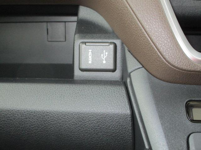 ムーヴＧ４ＷＤ　夏冬タイヤ　両側スライドドア左電動　スマホ連携ディスプレイオーディオ　バックモニター　ワイヤレス充電器　ＬＥＤヘッドライト　オートライト　オートエアコン　電動パーキングブレーキ（北海道）の中古車