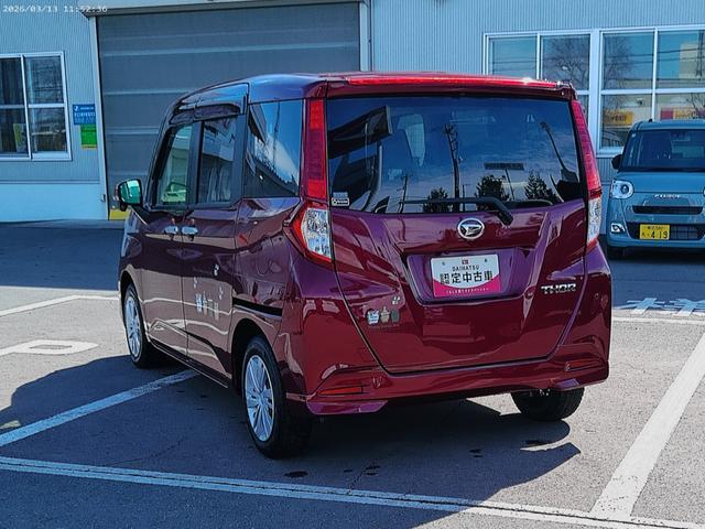 トールＧ４ＷＤ　両側パワースライドドア　夏冬タイヤ　ダイハツ純正ナビ　パノラマモニター　リモコンエンジンスターター　ＬＥＤヘッドライト　オートライト　後席テーブル　シートヒーター　前後コーナーセンサー（北海道）の中古車