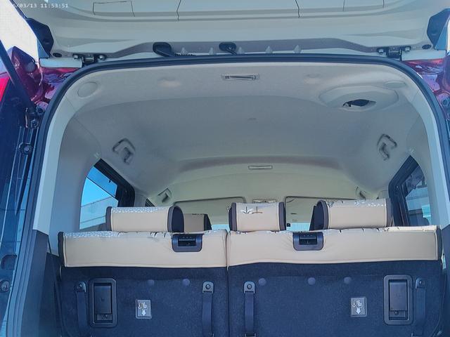 トールＧ４ＷＤ　両側パワースライドドア　夏冬タイヤ　ダイハツ純正ナビ　パノラマモニター　リモコンエンジンスターター　ＬＥＤヘッドライト　オートライト　後席テーブル　シートヒーター　前後コーナーセンサー（北海道）の中古車