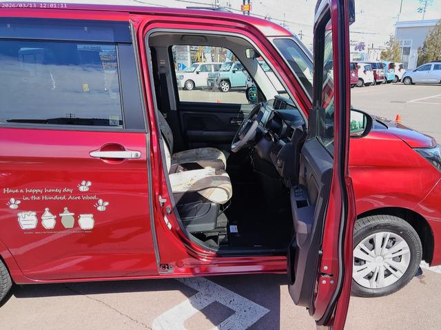 トールＧ４ＷＤ　両側パワースライドドア　夏冬タイヤ　ダイハツ純正ナビ　パノラマモニター　リモコンエンジンスターター　ＬＥＤヘッドライト　オートライト　後席テーブル　シートヒーター　前後コーナーセンサー（北海道）の中古車