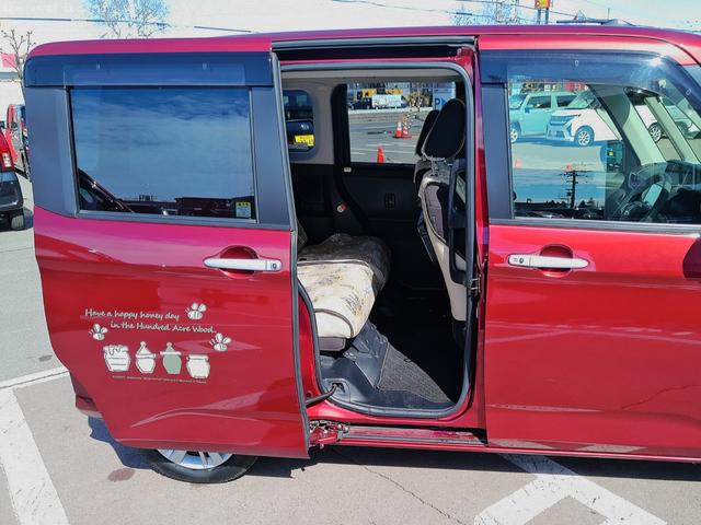 トールＧ４ＷＤ　両側パワースライドドア　夏冬タイヤ　ダイハツ純正ナビ　パノラマモニター　リモコンエンジンスターター　ＬＥＤヘッドライト　オートライト　後席テーブル　シートヒーター　前後コーナーセンサー（北海道）の中古車