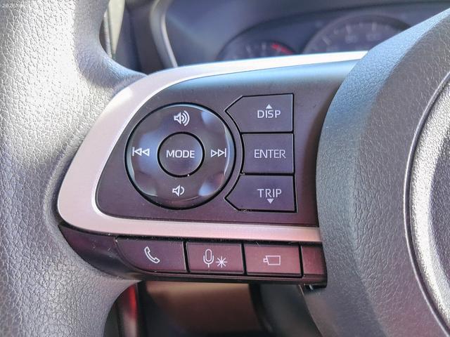 トールＧ４ＷＤ　両側パワースライドドア　夏冬タイヤ　ダイハツ純正ナビ　パノラマモニター　リモコンエンジンスターター　ＬＥＤヘッドライト　オートライト　後席テーブル　シートヒーター　前後コーナーセンサー（北海道）の中古車