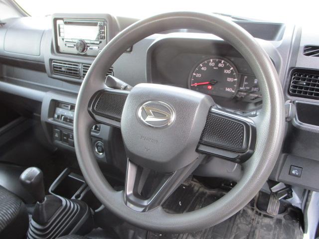 ハイゼットトラックジャンボエクストラパートタイム４ＷＤ　５速マニュアルシフト　キーフリーシステム　ＣＤチューナー　前後コーナーセンサー　メッキフロントガーニッシュ　ＬＥＤヘッドライト　オートライト　アイドリングストップ（北海道）の中古車