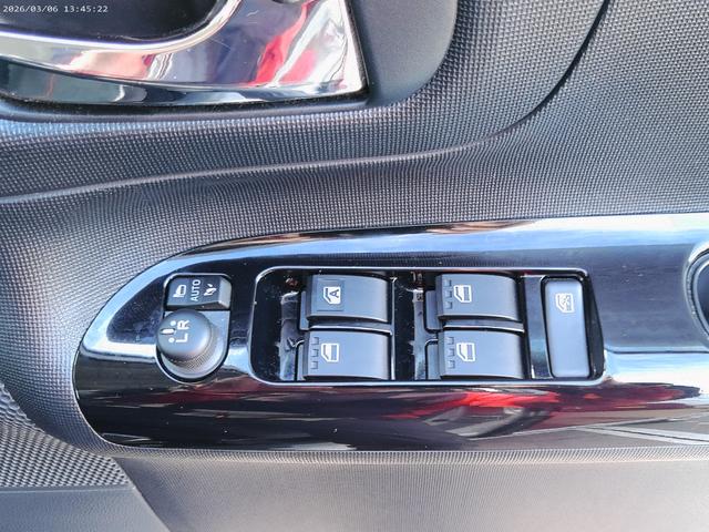 ムーヴキャンバスＧメイクアップ　ＳＡII４ＷＤ　両側パワースライドドア　夏冬タイヤ　ダイヤトーンナビ　バックモニター　リモコンエンジンスターター　ドライブレコーダー　キーフリーシステム　オートエアコン　ＬＥＤヘッドライト　オートライト（北海道）の中古車