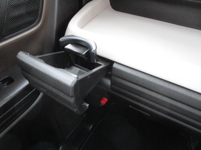 スペーシアハイブリッドＧ４ＷＤ　両側スライドドア　ＣＤ／ＵＳＢ／ＢＴチューナー　スマートキー　オートエアコン　アイドリングストップ（北海道）の中古車