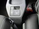 ４ＷＤ　ガラスルーフ　ＬＥＤヘッドライト　オートライト　クルーズコントロール　オートエアコン　運転席助手席シートヒーター　前後コーナーセンサー　オーディオレス　アイドリングストップ（北海道）の中古車