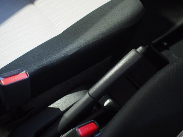 ミライースＢ　４ＷＤスマートアシスト　ＣＤチューナー　キーレスエントリー　夏冬タイヤ　荷室マット　アイドリングストップ　ＶＳＣ（横滑り抑制機能）（北海道）の中古車