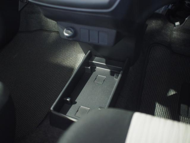 ミライースＬ４ＷＤ　キーレスエントリー　デジタルメーター　ＶＳＣ（横滑り抑制機能）　アイドリングストップ　スタッドレスタイヤ（北海道）の中古車