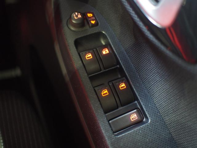 ムーヴカスタム　ＸリミテッドII　ＳＡIII４ＷＤ　スマートアシスト　ＬＥＤヘッドライト　オートライト　オートエアコン　ダイハツ純正ナビ　パノラマモニター　リモコンエンジンスターター（キーフリータイプ）　ドライブレコーダー（北海道）の中古車