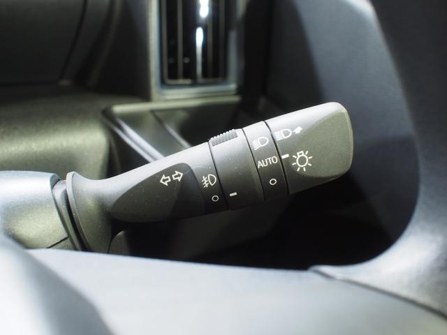 タントカスタムＸ４ＷＤ　スマートアシスト　ＬＥＤヘッドライト　オートライト　オートエアコン　オーディオレス　運転席助手席シートヒーター　電動パーキングブレーキ　アイドリングストップ　ＶＳＣ（横滑り抑制機能）（北海道）の中古車