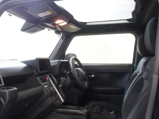 タフトＧ　ダーククロムベンチャー４ＷＤ　スマートアシスト　ＬＥＤヘッドライト　オートライト　ガラスルーフ　オーディオレス　オートエアコン　運転席助手席シートヒーター　前後コーナーセンサー　電動パーキングブレーキ　アイドリングストップ（北海道）の中古車