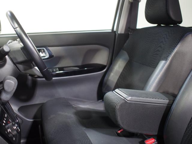 ムーヴカスタム　ＲＳ　ハイパーＳＡII４ＷＤ　スマートアシスト　ＬＥＤヘッドライト　オートライト　オートエアコン　ダイハツ純正ナビ　バックモニター　キーフリーシステム　アイドリングストップ　ＶＳＣ（横滑り抑制機能）（北海道）の中古車