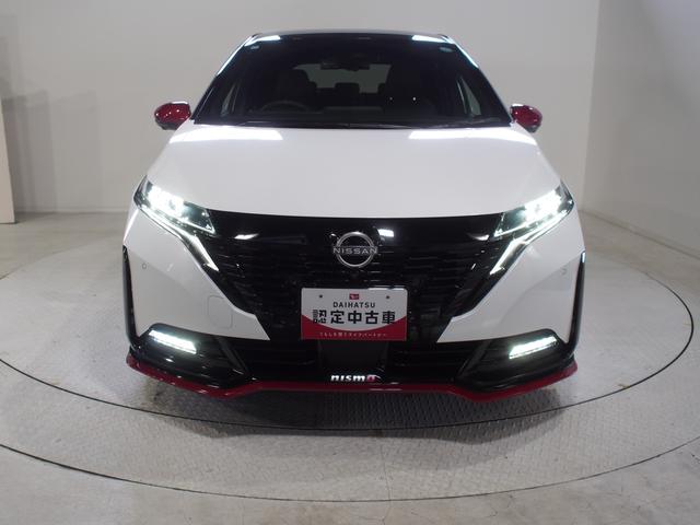 オーラニスモ２ＷＤ　純正ナビ　夏冬タイヤ　アラウンドビューモニター　インテリジェントルームミラー　前後録画ドライブレコーダー　ＥＴＣ車載器（北海道）の中古車