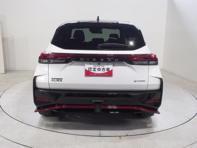 オーラニスモ２ＷＤ　純正ナビ　夏冬タイヤ　アラウンドビューモニター　インテリジェントルームミラー　前後録画ドライブレコーダー　ＥＴＣ車載器（北海道）の中古車