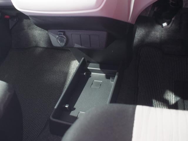 ミライースＸ　リミテッドＳＡIII４ＷＤ　スマートアシスト　ＬＥＤヘッドライト　オートライト　オーディオレス　前後コーナーセンサー　デジタルメーター　キーレスエントリー　アイドリングストップ　ＶＳＣ（横滑り抑制機能）（北海道）の中古車