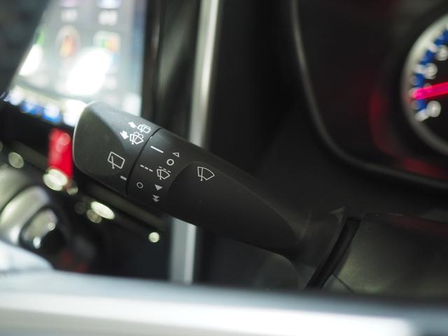トールカスタムＧ４ＷＤ　スマートアシスト　両側パワースライドドア　ＬＥＤヘッドライト　オートライト　純正ナビ　ナビ連動ドライブレコーダー　リモコンエンジンスターター　クルーズコントロール　オートエアコン　ＥＴＣ車載器（北海道）の中古車