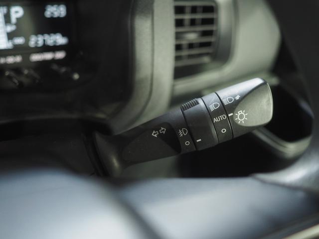 ハイゼットカーゴクルーズパートタイム４ＷＤ　スマートアシスト　夏冬タイヤ　ＬＥＤヘッドライト　オートライト　ＡＭ／ＦＭラジオ　キーフリーシステム　電動格納ドアミラー　アイドリングストップ　ＶＳＣ（横滑り抑制機能）（北海道）の中古車