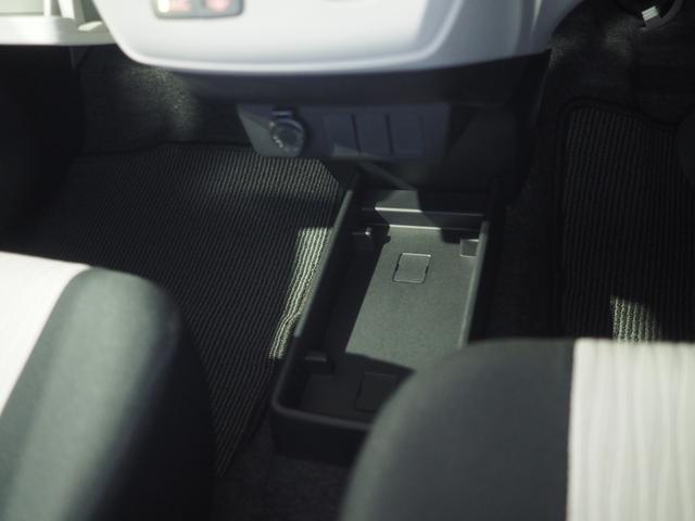ミライースＸ　リミテッドＳＡIII４ＷＤ　スマートアシスト　ＬＥＤヘッドライト　オートライト　デジタルメーター　キーレスエントリー　前後コーナーセンサー　オートハイビーム　アイドリングストップ　ＶＳＣ（横滑り抑制機能）（北海道）の中古車