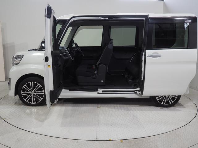 タントカスタムＲＳ４ＷＤ　スマートアシスト　夏冬タイヤ　両側パワースライドドア　ＬＥＤヘッドライト　オートライト　オートエアコン　ＣＤ／ＵＳＢチューナー　リモコンエンジンスターター　アイドリングストップ（北海道）の中古車
