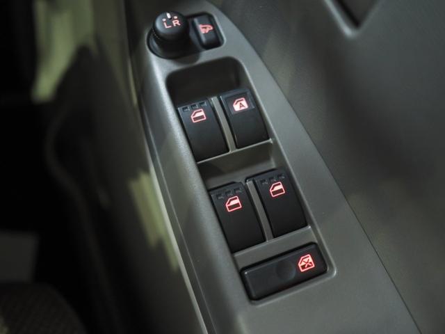 タントＬ　ＳＡIII４ＷＤ　両側スライドドア　キーレスエントリー　ＣＤチューナー　電動格納ドアミラー　運転席シートヒーター　オートハイビーム　アイドリングストップ　ＶＳＣ（横滑り抑制機能）（北海道）の中古車