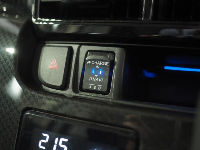 ムーヴカスタム　ＸリミテッドII　ＳＡIII４ＷＤ　スマートアシスト　ＬＥＤヘッドライト　オートライト　ダイハツ純正ナビ　パノラマモニター　リモコンエンジンスターター　ＥＴＣ車載器　運転席シートヒーター　キーフリーシステム　アイドリングストップ（北海道）の中古車