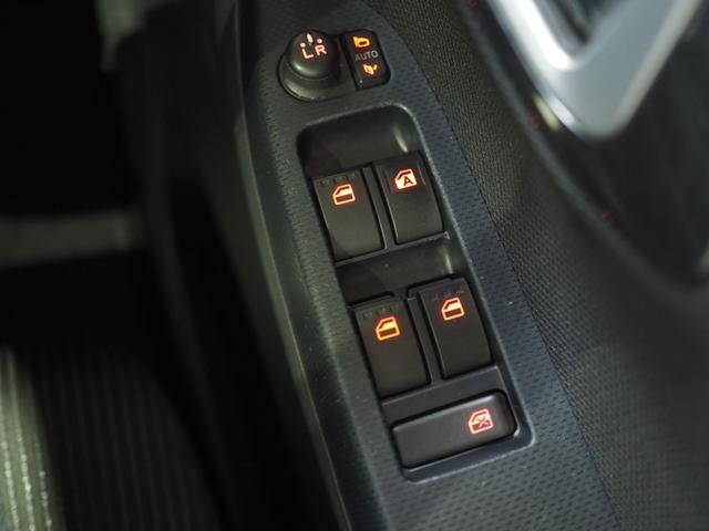 ムーヴカスタム　ＸリミテッドII　ＳＡIII４ＷＤ　スマートアシスト　ＬＥＤヘッドライト　オートライト　ダイハツ純正ナビ　パノラマモニター　リモコンエンジンスターター　ＥＴＣ車載器　運転席シートヒーター　キーフリーシステム　アイドリングストップ（北海道）の中古車