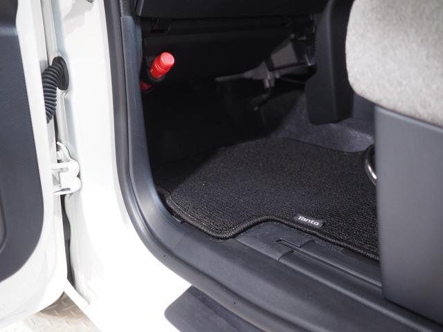 タントＬ４ＷＤ　スマートアシスト　両側スライドドア　ＬＥＤヘッドライト　オートライト　オートエアコン　キーフリーシステム　ＣＤチューナー　前後コーナーセンサー　運転席助手席シートヒーター　アイドリングストップ（北海道）の中古車