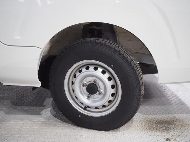 ハイゼットトラックスタンダードＳＡIIIｔスマートアシスト　パートタイム４ＷＤ　４速オートマチック　ＡＭ／ＦＭラジオ　ゲートプロテクター（北海道）の中古車