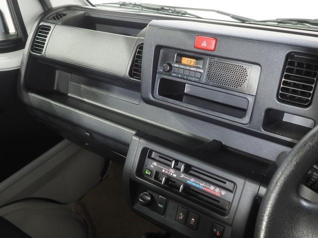 ハイゼットトラックスタンダードＳＡIIIｔスマートアシスト　パートタイム４ＷＤ　４速オートマチック　ＡＭ／ＦＭラジオ　ゲートプロテクター（北海道）の中古車