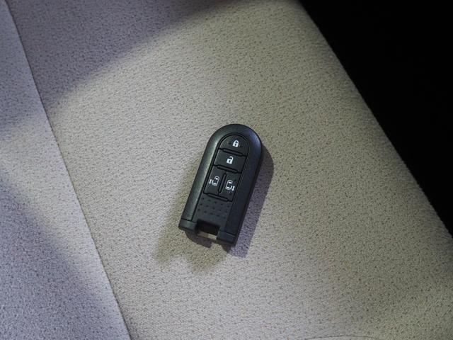 ムーヴキャンバスＧメイクアップ　ＳＡII４ＷＤ　スマートアシスト　両側パワースライドドア　ＬＥＤヘッドライト　オートライト　オートエアコン　ダイハツ純正ナビ　バックモニター　キーフリーシステム　リモコンエンジンスターター　ＥＴＣ車載器（北海道）の中古車