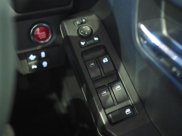 タフトＧターボ４ＷＤ　スマートアシスト　ガラスルーフ　ＬＥＤヘッドライト　オートライト　ＤＶＤ／ＵＳＢ／ＣＤオーディオ　バックモニター　リモコンエンジンスターター　ＥＴＣ車載器　シートヒーター　アイドリングストップ（北海道）の中古車