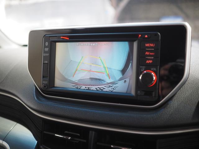 ムーヴカスタム　Ｘ４ＷＤ　ＬＥＤヘッドライト　オートライト　ダイハツ純正ナビ　バックモニター　オートエアコン　リモコンエンジンスターター　夏冬タイヤ　キーフリーシステム　アイドリングストップ　ＶＳＣ（横滑り抑制機能）（北海道）の中古車