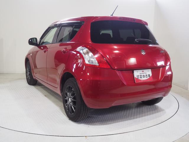 スイフトＸＧ４ＷＤ　スマートキー　夏冬タイヤ　カーナビ　オートエアコン　運転席助手席シートヒーター　リモコンエンジンスターター　チルト＆テレスコステアリング　アルミホイール（北海道）の中古車