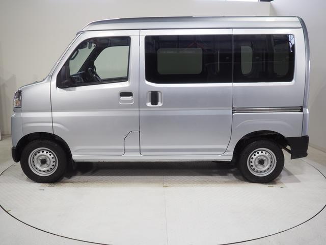 ハイゼットカーゴＤＸパートタイム４ＷＤ　ＣＶＴ　スマートアシスト　両側スライドドア　キーレスエントリー　ＡＭ／ＦＭラジオ　オートライト　エアコン　アイドリングストップ　ＶＳＣ（横滑り抑制機能）（北海道）の中古車
