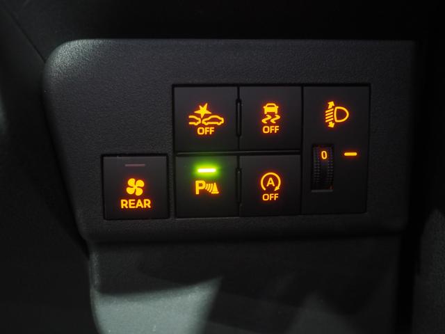 ハイゼットカーゴＤＸパートタイム４ＷＤ　ＣＶＴ　スマートアシスト　両側スライドドア　キーレスエントリー　ＡＭ／ＦＭラジオ　オートライト　エアコン　アイドリングストップ　ＶＳＣ（横滑り抑制機能）（北海道）の中古車