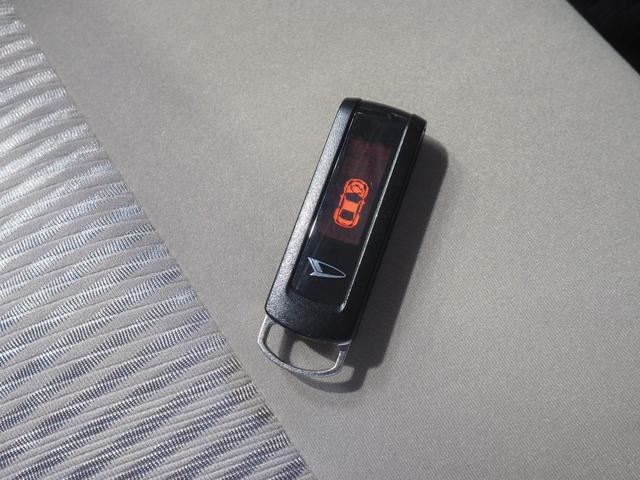 ムーヴＸ　ＳＡ４ＷＤ　夏冬タイヤ　スマートアシスト　オートライト　オートエアコン　キーフリーシステム　ＣＤ／ＵＳＢチューナー　ドライブレコーダー　アルミホイール　ＶＳＣ（横滑り抑制機能）　アイドリングストップ（北海道）の中古車