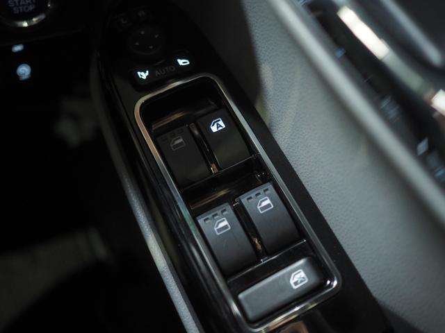 タントカスタムＲＳ４ＷＤ　両側パワースライドドア　夏冬タイヤ　スマートアシスト　ＬＥＤヘッドライト　オートライト　オートエアコン　ダイハツ純正ナビ　パノラマモニター　リモコンエンジンスターター　ドライブレコーダー（北海道）の中古車