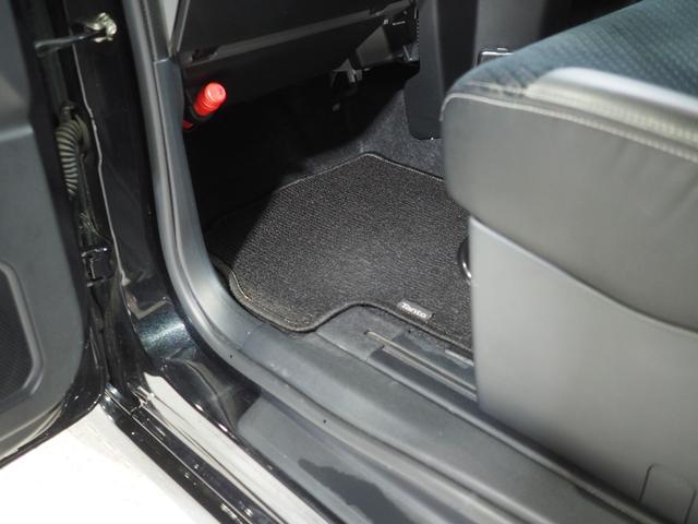 タントカスタムＲＳ４ＷＤ　両側パワースライドドア　夏冬タイヤ　スマートアシスト　ＬＥＤヘッドライト　オートライト　オートエアコン　ダイハツ純正ナビ　パノラマモニター　リモコンエンジンスターター　ドライブレコーダー（北海道）の中古車