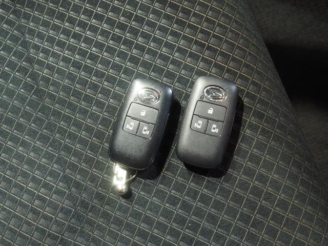 タントカスタムＲＳ４ＷＤ　両側パワースライドドア　夏冬タイヤ　スマートアシスト　ＬＥＤヘッドライト　オートライト　オートエアコン　ダイハツ純正ナビ　パノラマモニター　リモコンエンジンスターター　ドライブレコーダー（北海道）の中古車