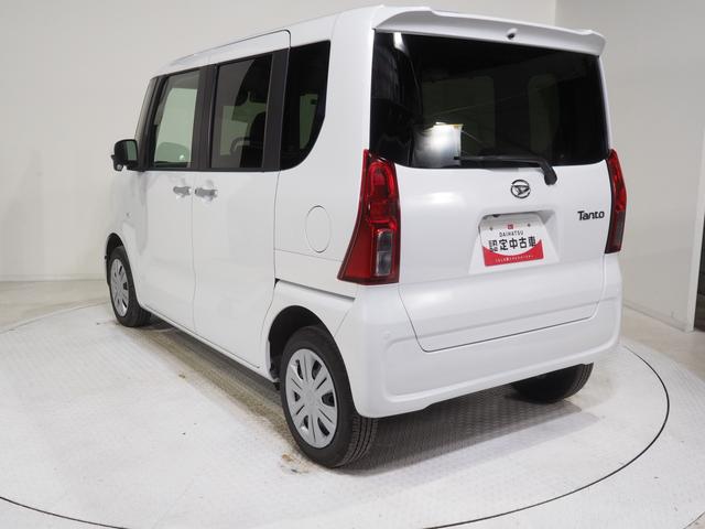 タントＸ４ＷＤ　両側スライドドア左電動　ＬＥＤヘッドライト　オートエアコン　オーディオレス　運転席助手席シートヒーター　前後コーナーセンサー　電動パーキングブレーキ　アイドリングストップ　キーフリーシステム（北海道）の中古車